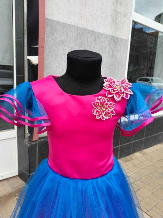 Сукня дитяча плаття весна квіточка 5-7 рвипуск рожева фіолетова