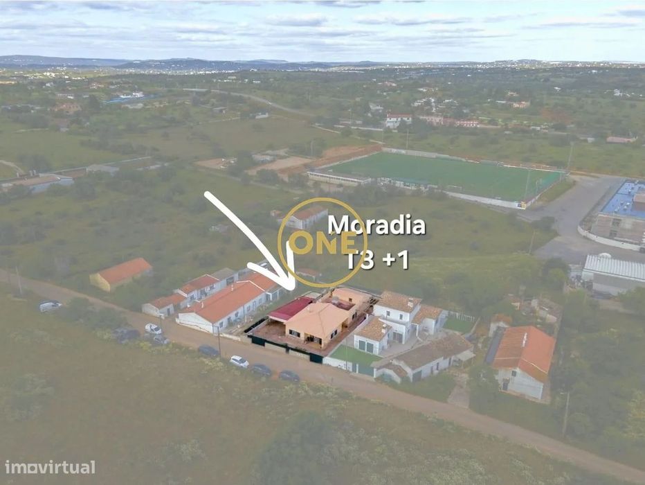 Moradia Térrea T3+1 - Guia, Albufeira