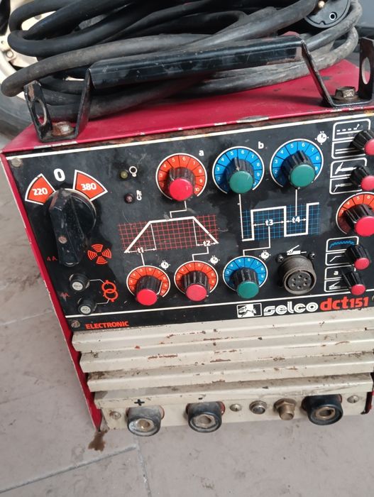 Зварка  з аргоном заварка в робочому стані аргон  ні