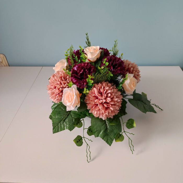 Stroik na cmentarz, bukiet, wszystkich świętych