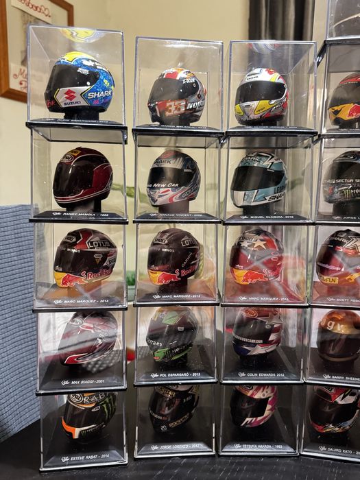 Coleção capacetes motogp