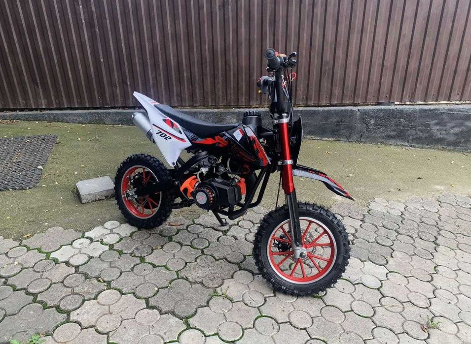 Детский бензиновый супер питбайк 65 куб. на 3-8 лет