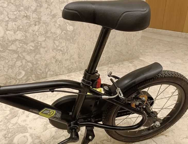 BIcicleta 16 POLEGADAS Btwin dark hero 500 Criança 4-7 ANOS com cesto