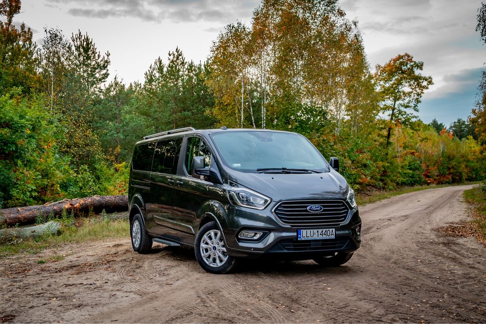 Wynajem do Wynajęcia Bus 9-osobowy Ford Tourneo Custom 2021r. AUTOMAT