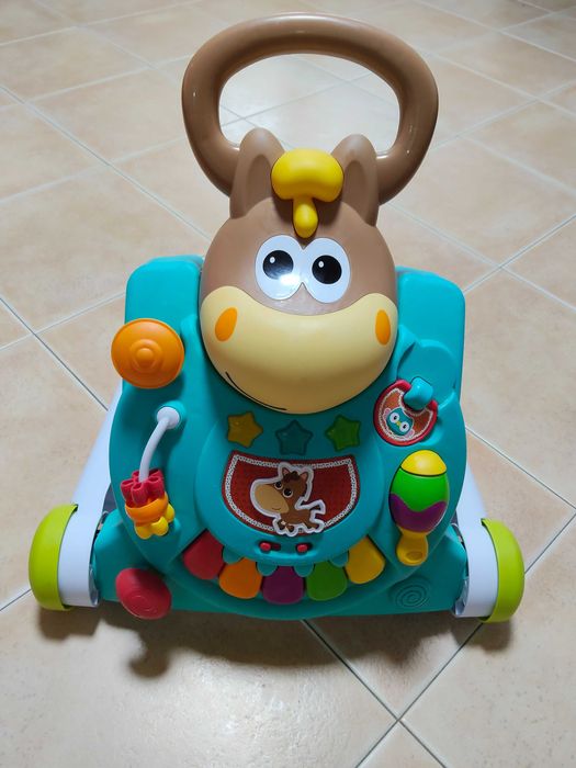 Vários artigos de bebé