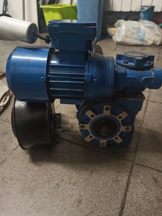 Silnik że ślimakiem do pieca hef 25 kw