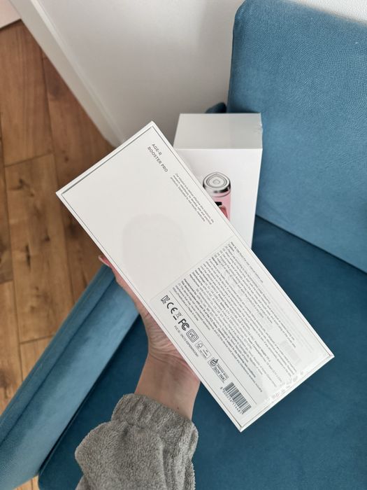 Пристрій Medicube Age-r Booster pro