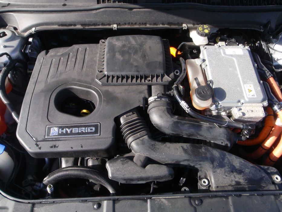 Ford Mondeo mk5 silnik HYBRID 2.0 kod silnika UACA 93 TYS W aucje