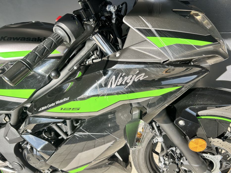 Kawasaki NINJA 125 rok 2025 przebieg 3473km kat. A, B