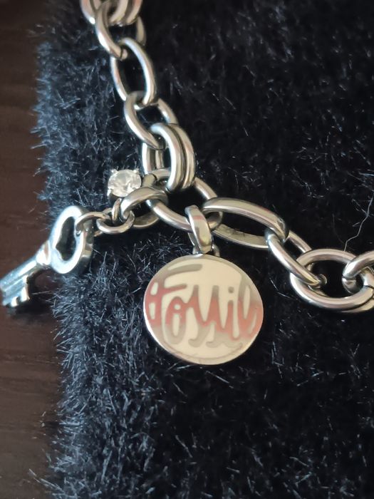 Pulseira em aço marca Fossil