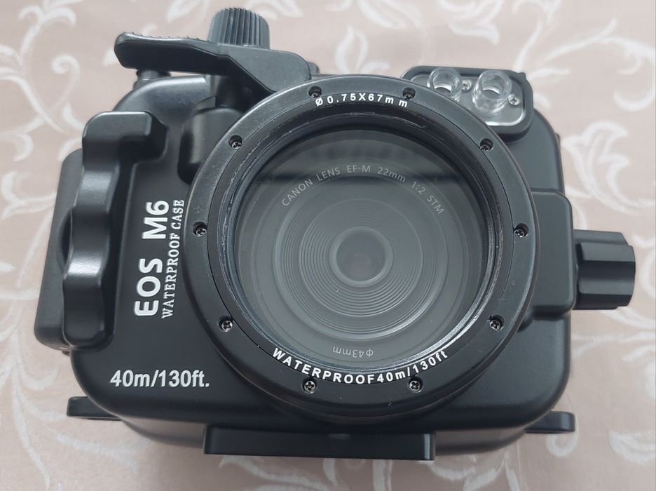 Canon M6 + Obiektyw 22mm f/2 + Sea Frogs 40m obudowa podwodna