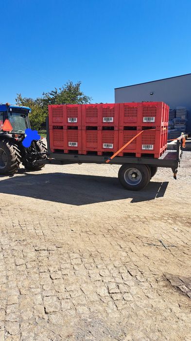 Serviços de trator agrícola