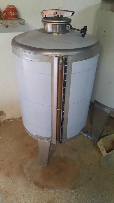 Depósito-Cuba inox vinho
