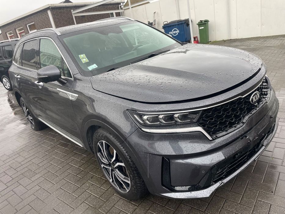 Kia Sorento uszkodzony