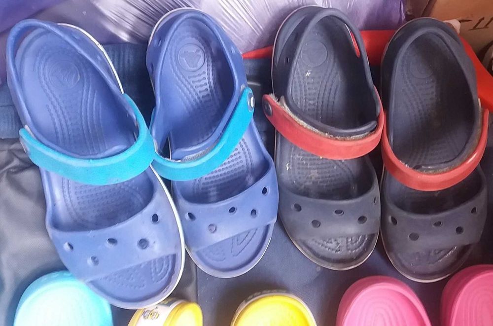 ВСЕ  ОБУВЬ  crocs босоножки детям мальчик девочка saucony nike