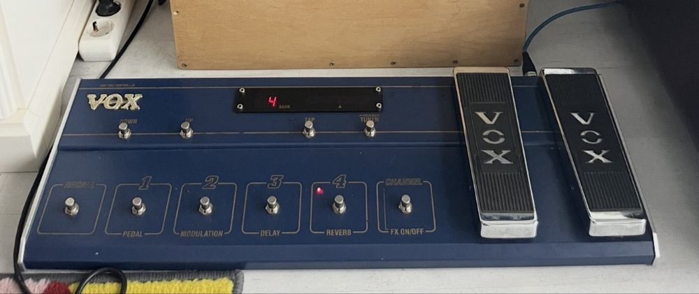 Vox AD120VT (valvetronix)