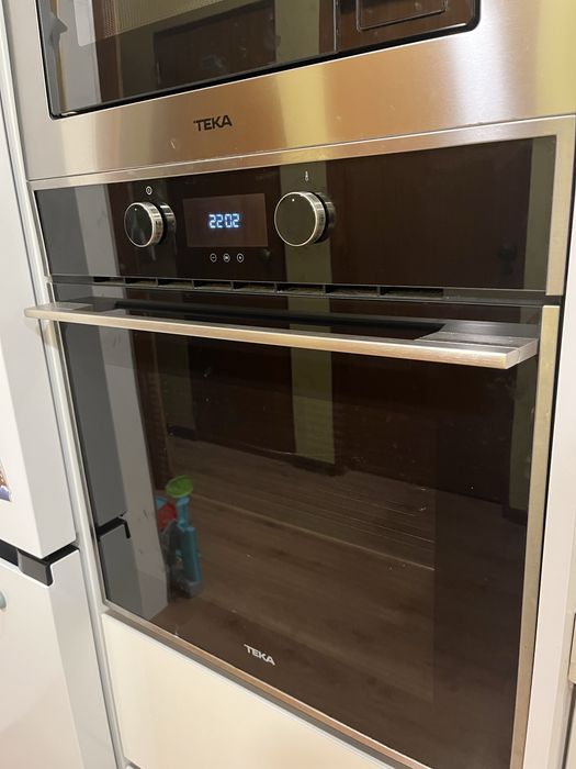 Forno encastrar Teka