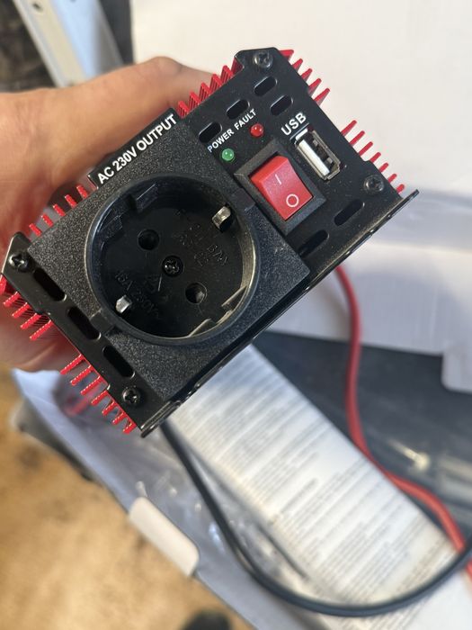 Инвертор  POWER 600