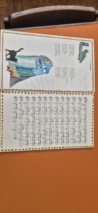 Livro de canções com CD