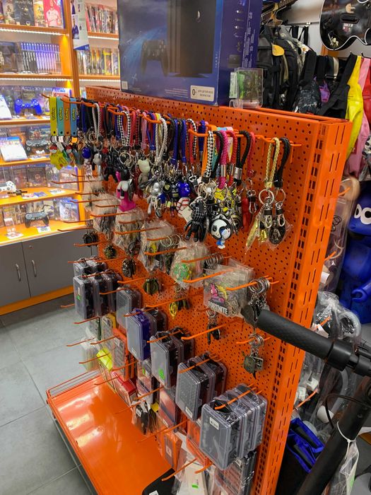 Брелки бербрик барбрик Bearbrick Kaws Кавс Фигурки Фигурки Ведмідь