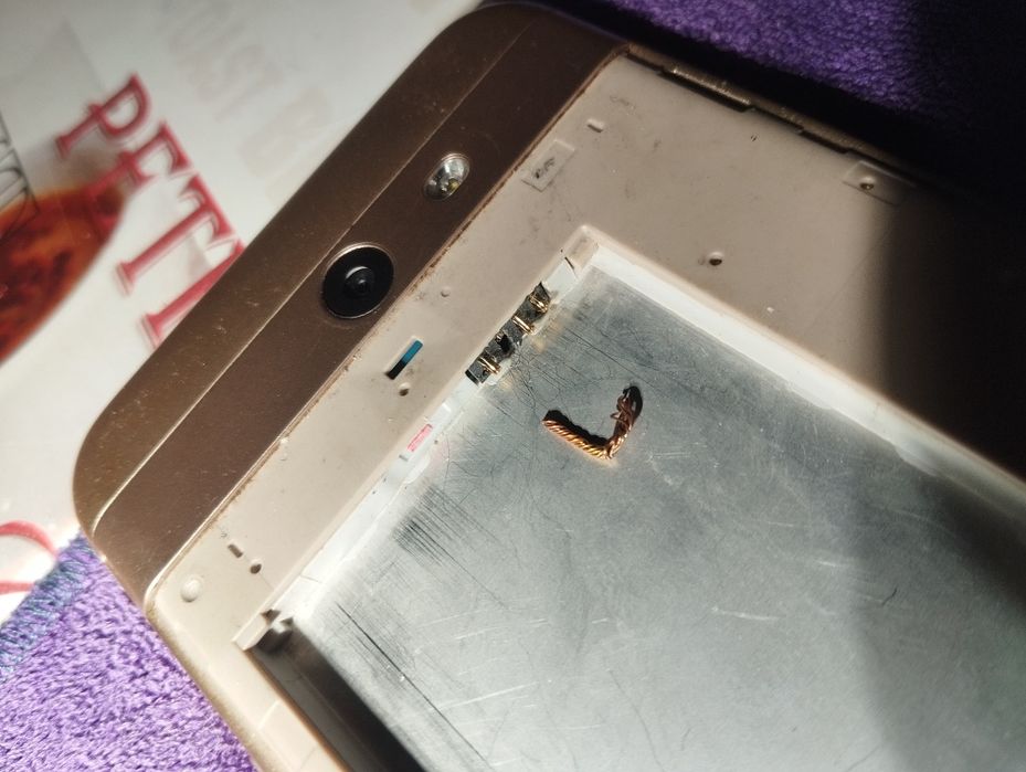 Продам телефон Samsung J 7 prime