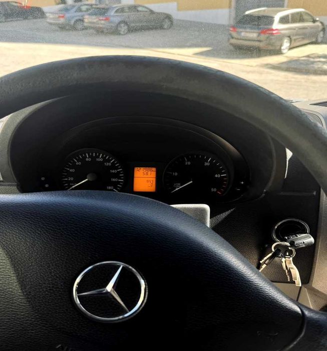 Campervan Mercedes Sprinter Van Legalizada