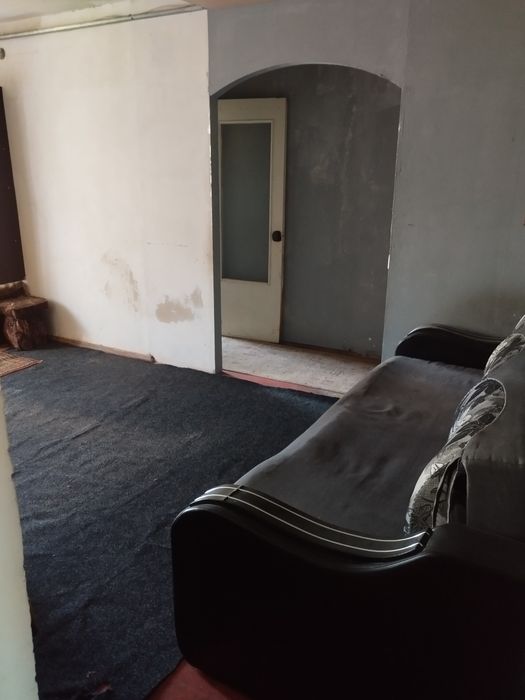 Сдам 2х комнатную квартиру в центре г. Славянск сдаю трёх комнатную на любой срок