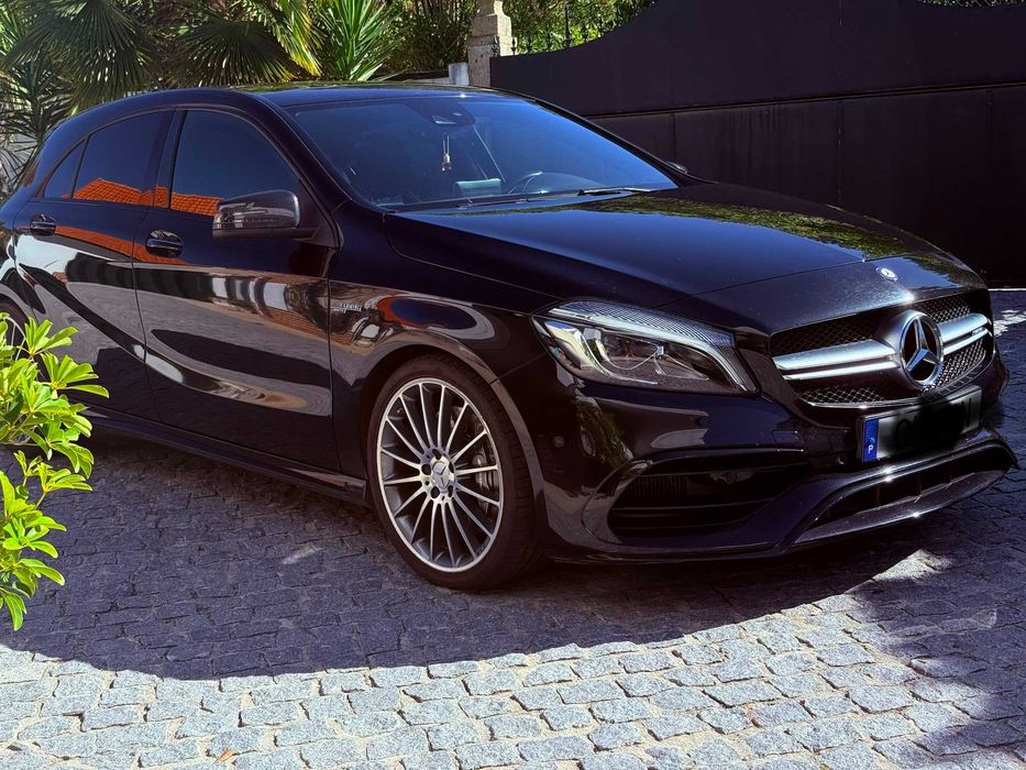 Mercedes-Benz A 45 AMG 4Matic Speedshift 7G-DCT
