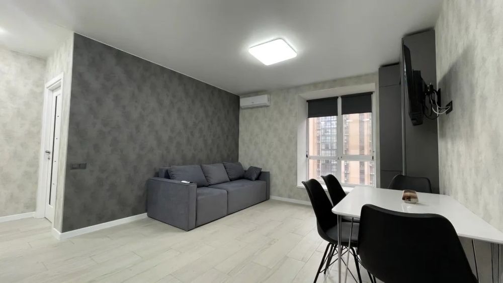 Продам 2 комн квартиру 55 м2 ЖК Ривер Парк