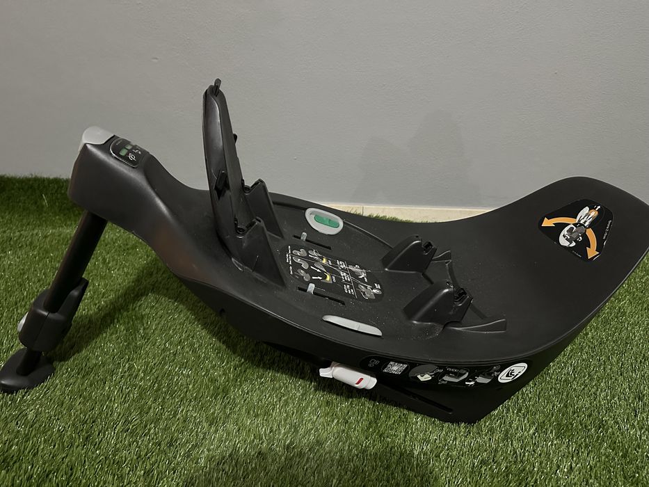 Base ISOFIX cybex cloud z rotativa