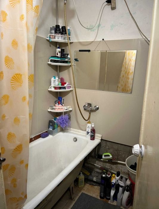 Кімната в 2-х кімнатній Пуща-Водиця