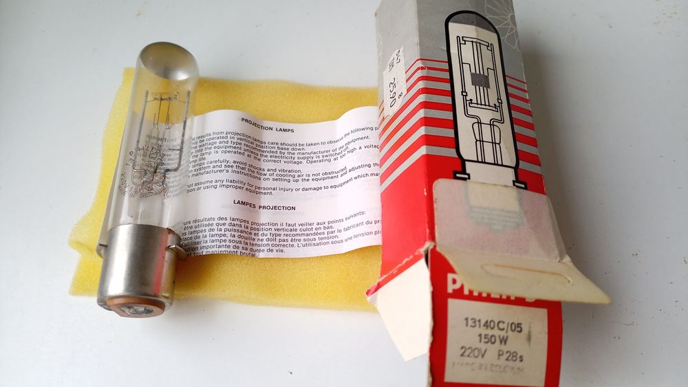 Projector Leitz Prado 150