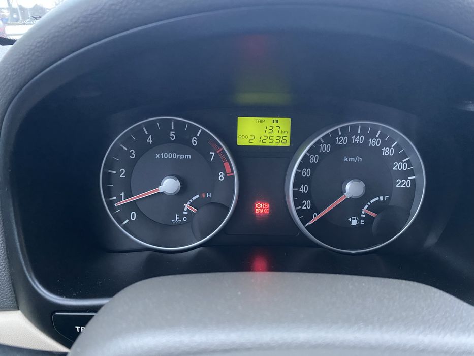 Продам hyndai accent