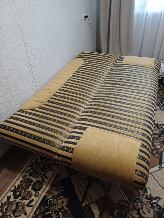 продам диван-книжку