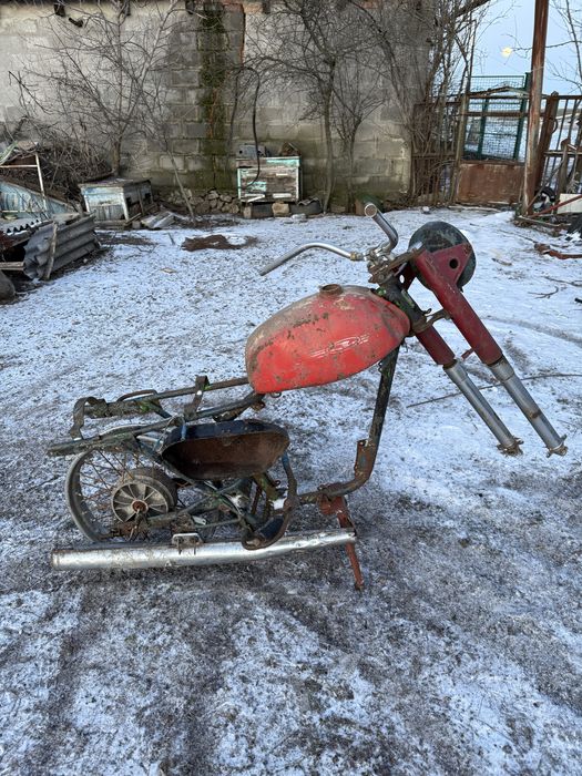Запчасти минск колесо бак рама маятник руль вилка фара выхлопная