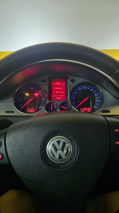 Volkswagen Passat — fotografia 11