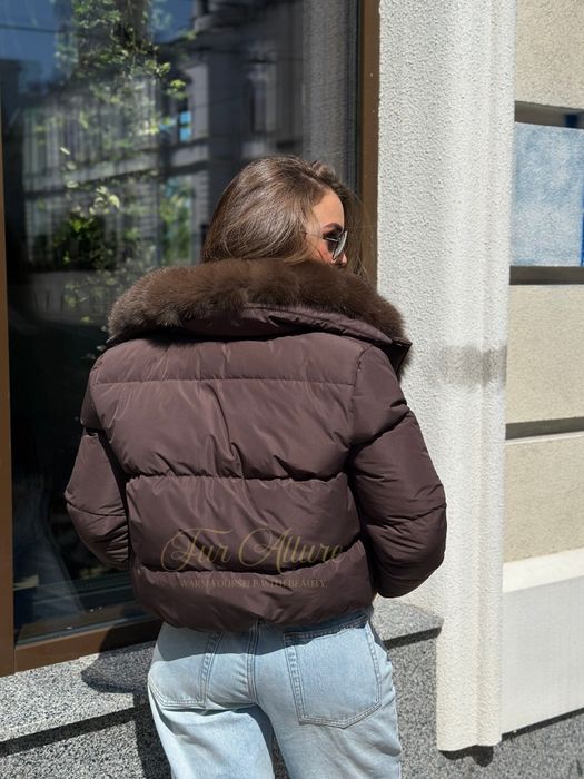 Жіночий короткий шоколадний пуховик з натуральним хутром песця 42-54 р