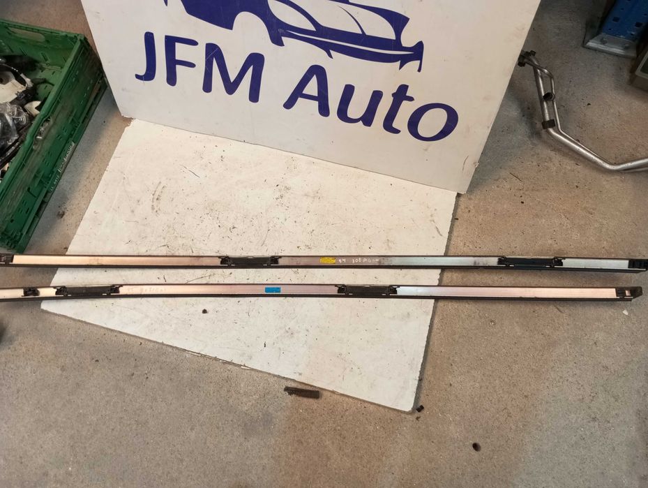 Friso Tejadilho Peugeot 308 5 Portas (96803672XT)
