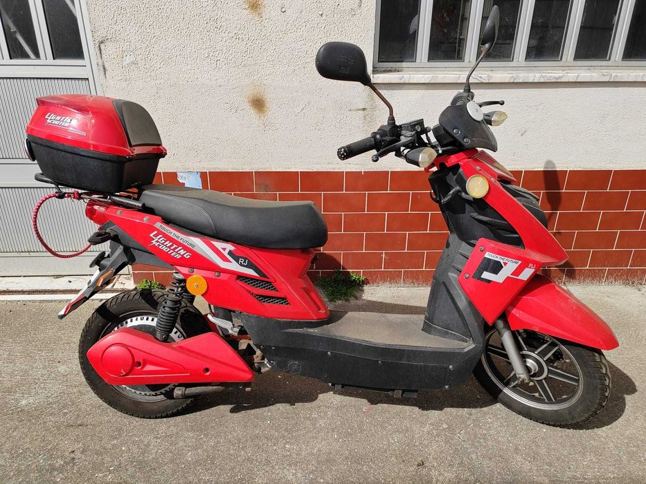 Scooter Elétrica – Com pouco uso