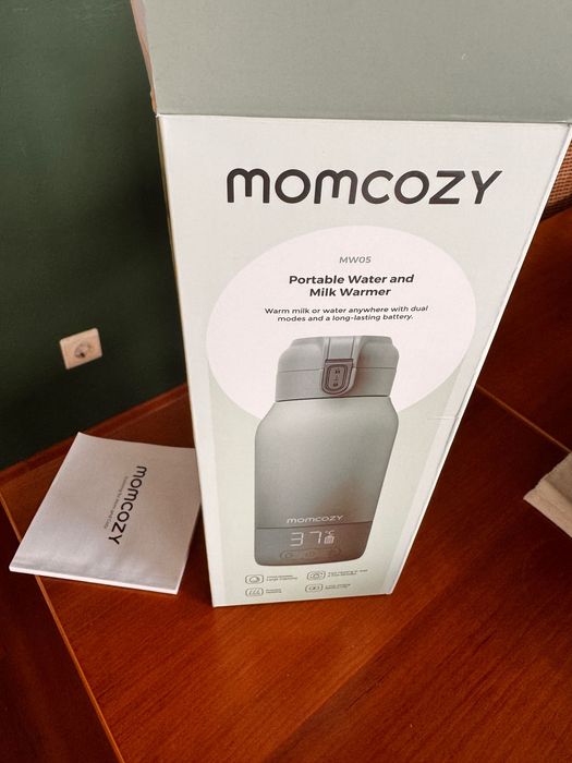 Momcozy portable water and milk warmer