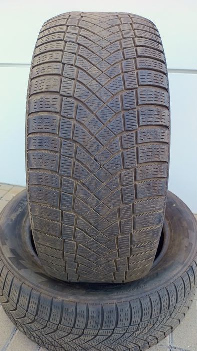 285/50/20 Pirelli Ice Zero FR 116T XL