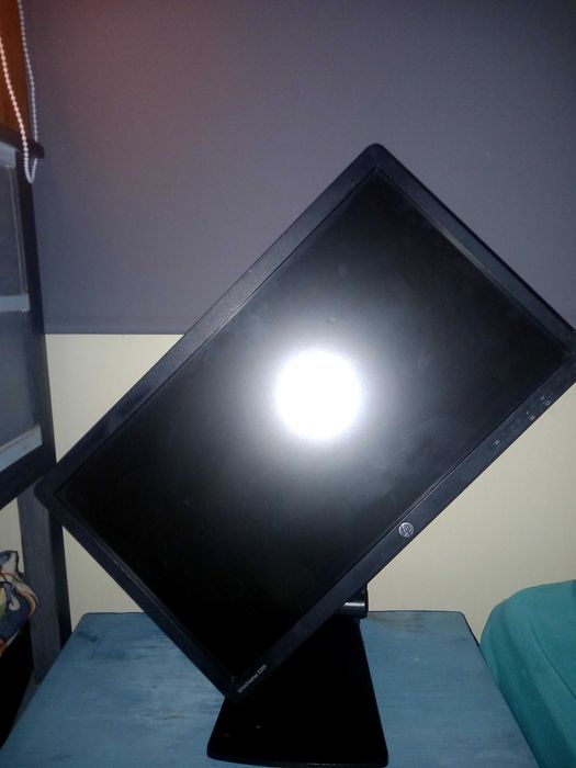 Monitor HP elitedisplay 23"