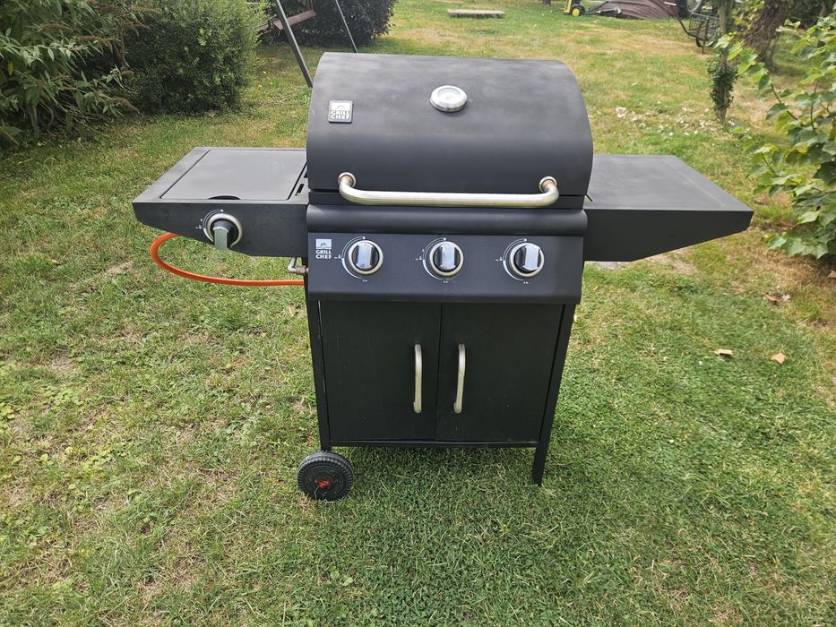Sprzedam grill gazowy