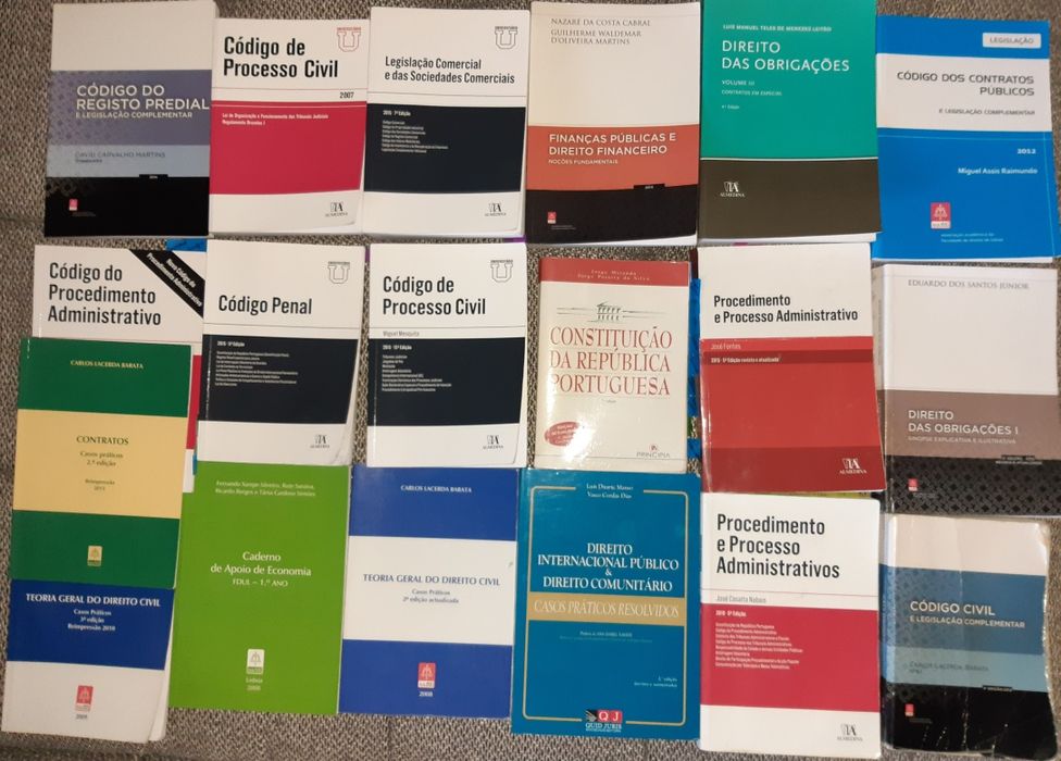 Vendo Livros de Direito, desde 5€