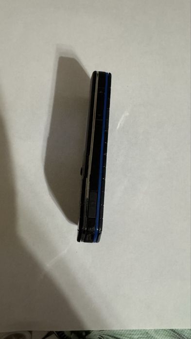 Продам Nokia 7500