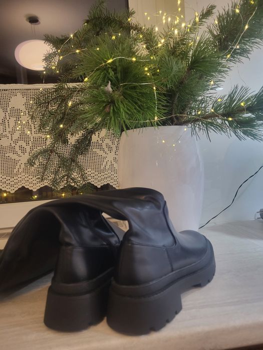 Kozaki długie Reserved skóra z eko skórą