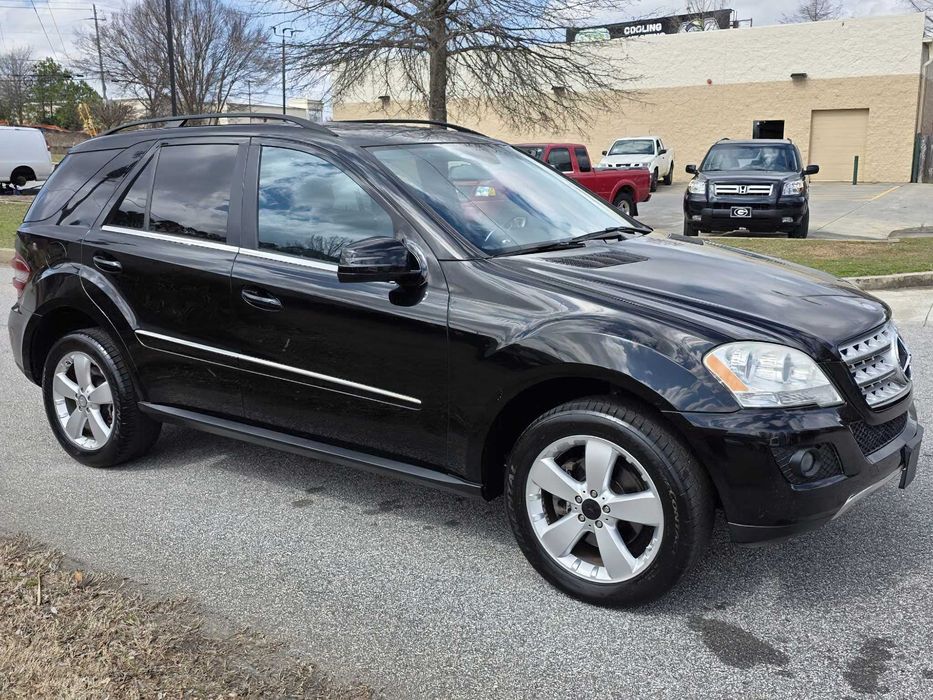 Mercedes-Benz M-Class ML 350 4MATIC      2011