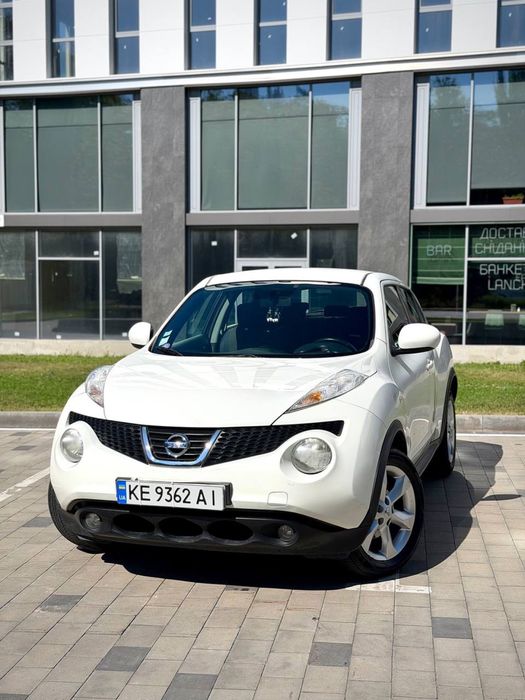 nissan juke 2011