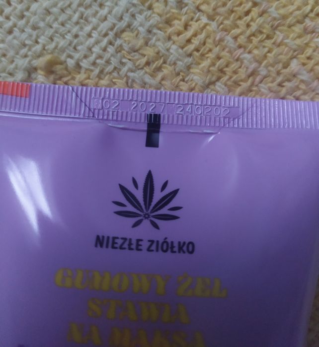Gumowy żel do włosów