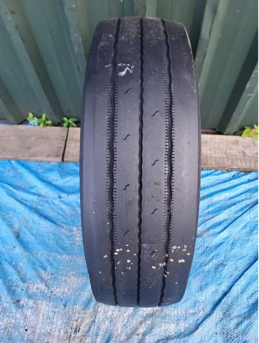 Opona Michelin 215/75 - R 17,5 17.5 X Line Energy